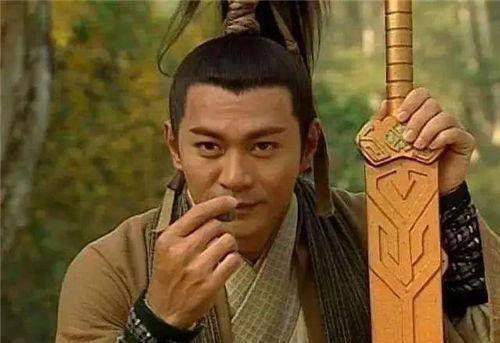 让赵姬连续5日不下车的是谁 嫪毐让太后5天不下车描写