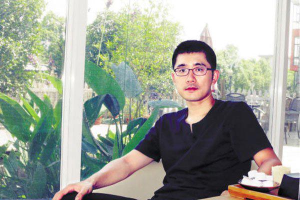 夏达单身吗 微博里的结婚照是假的吗