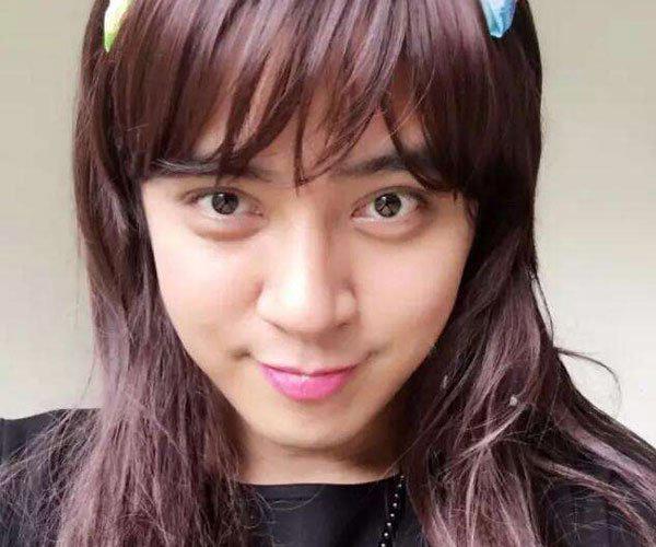 草妈狂魔是什么意思 罗志祥演唱会上舌吻妈妈