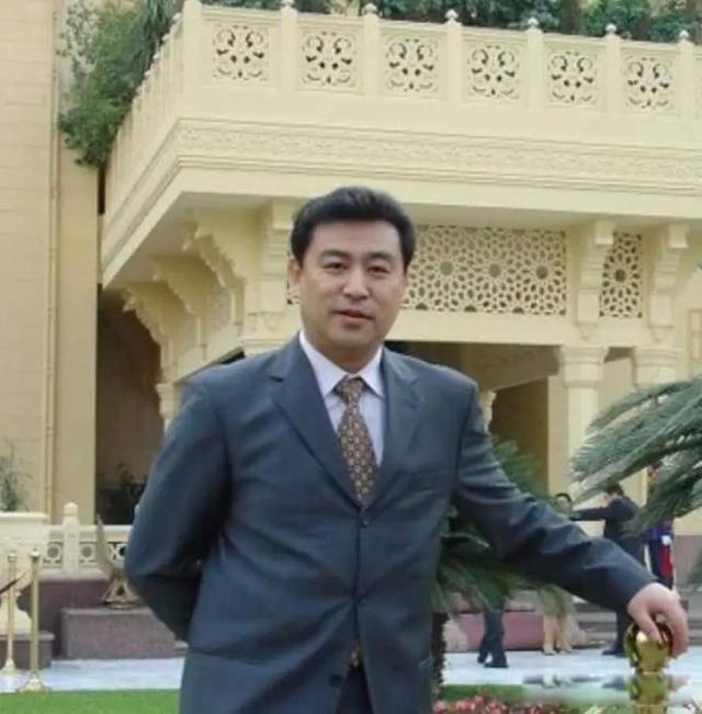 张宏民的妻子是谁 一直不结婚的真实原因