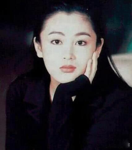 陈红个人资料 歌手陈红年轻时的旧照