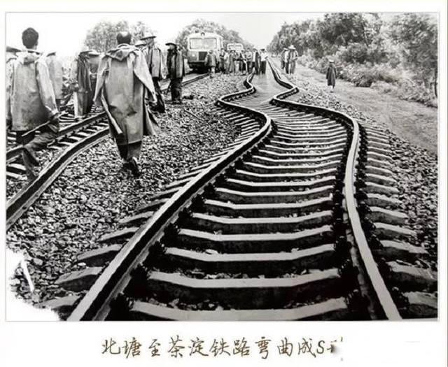 唐山地震死亡多少人 发生在哪一年几月几号