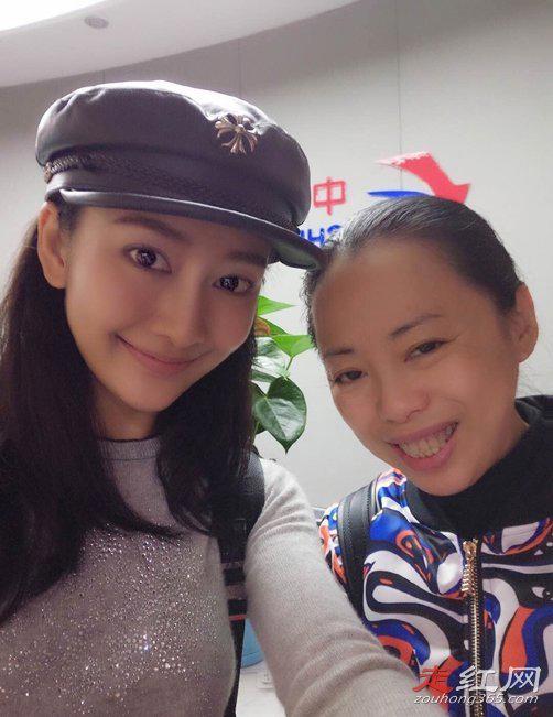 黄绮珊的详细个人资料简历 被众人追叫为黄妈