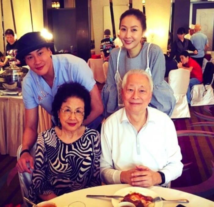 何润东个人资料简介 小8岁老婆林姵希身材好赞