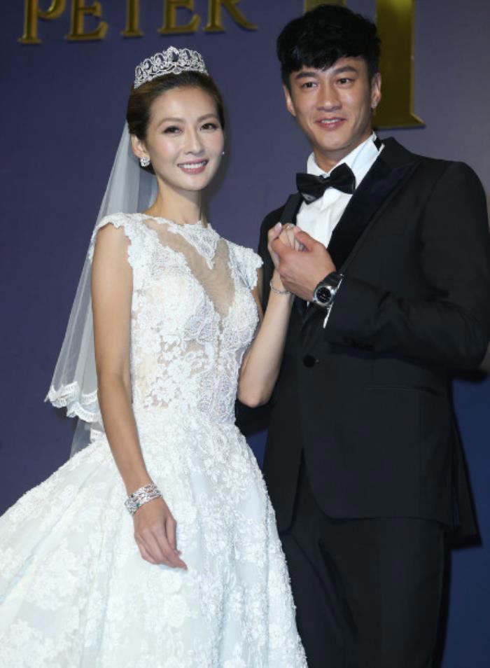 何润东个人资料简介 小8岁老婆林姵希身材好赞