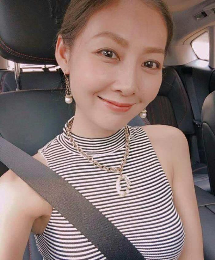 何润东个人资料简介 小8岁老婆林姵希身材好赞