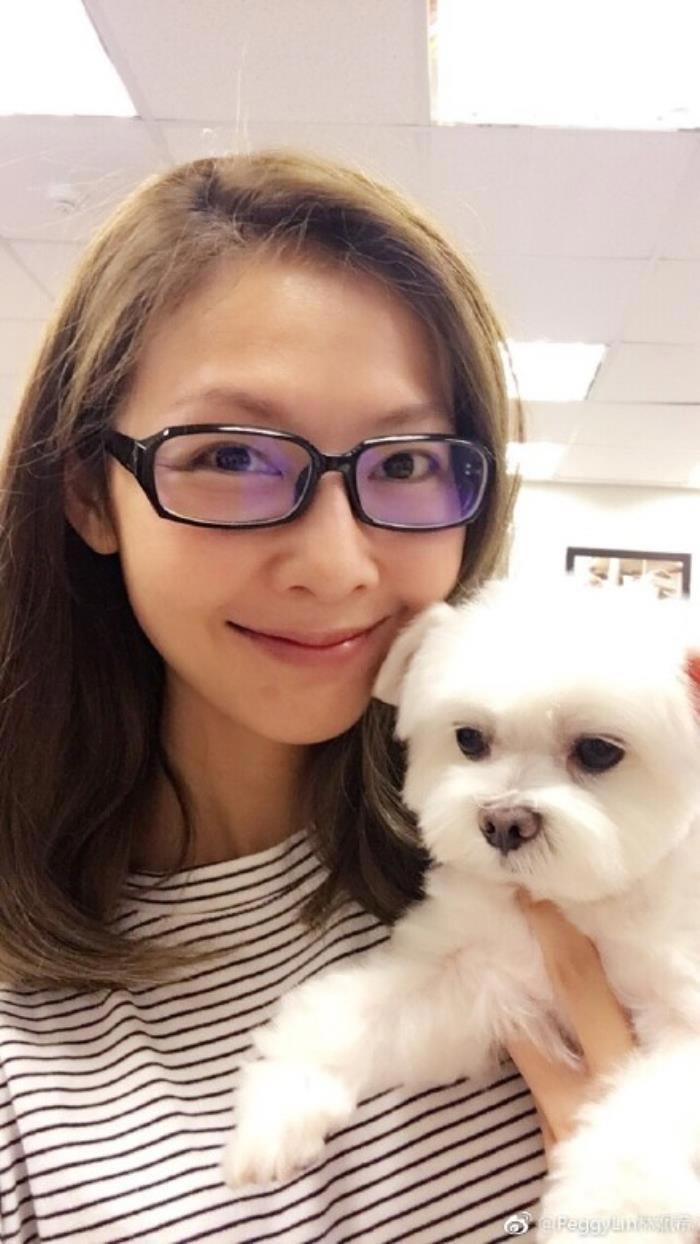 何润东个人资料简介 小8岁老婆林姵希身材好赞