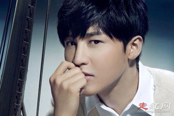 托奶天王李炜托谁的奶 是好兄弟苏醒的女朋友