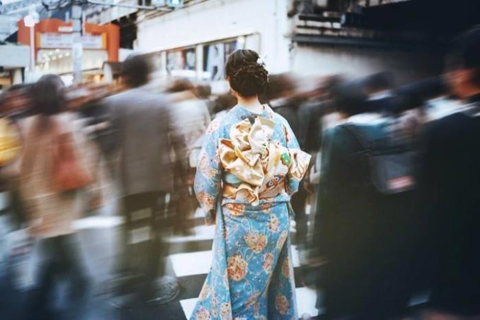 胡静老公朱兆祥是马来西亚拿督 身份是皇室吗