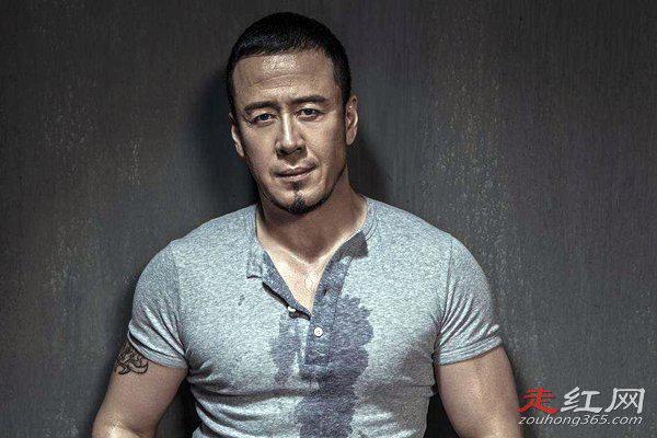 杨坤犯什么事了 和郭采洁合唱的歌曲是什么