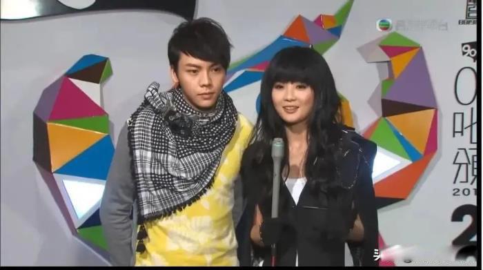 蔡卓妍的老公是谁 郑中基和蔡卓妍为什么分手离婚