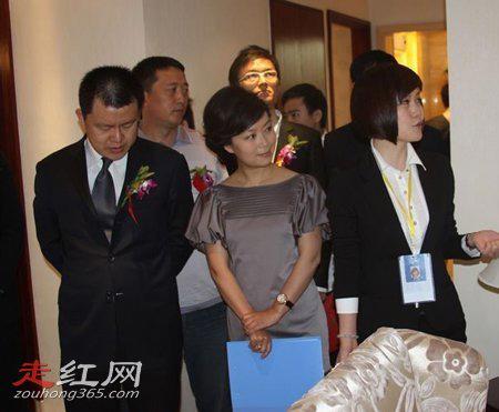 庞晓戈的老公现在是谁 真正老公资料简历