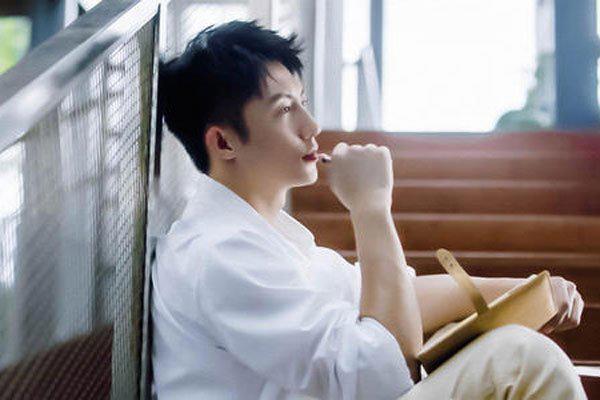 黄景瑜八卦黑料 别忘了过往的曾经只代表过去