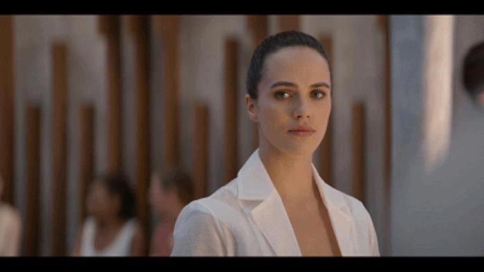 大尺度美剧：美丽新世界 多人运动和多重体验区