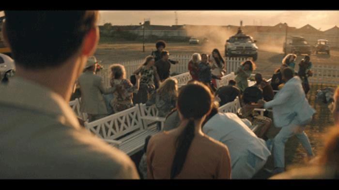 大尺度美剧：美丽新世界 多人运动和多重体验区