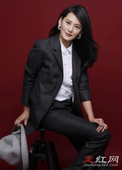 非诚勿扰黄澜个人资料简介及婚史 现任老公是谁照片