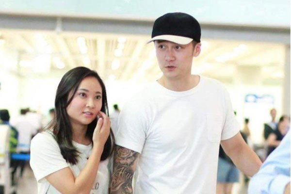 蒋劲夫外籍前女友宣布怀孕 孩子是谁的流产了啊