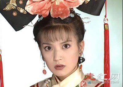 赵薇小四月事件怎么回事 是黄有龙亲生的吗