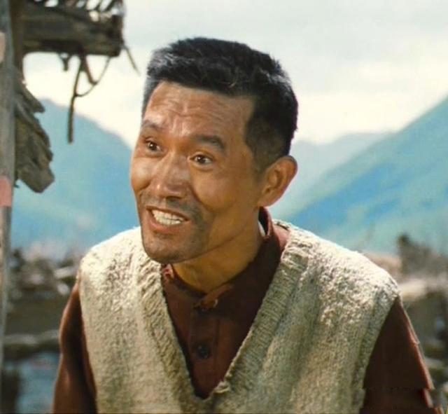 牛犇个人资料简介 老演员主演的电影有哪些