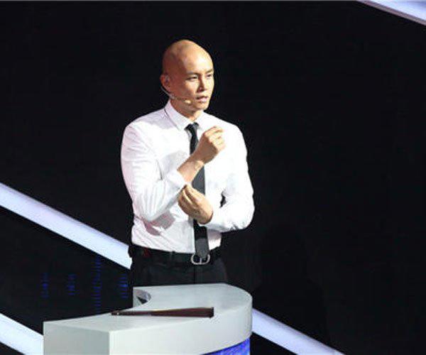 乐嘉酒后失态视频8分钟 是酒精让其暴露了真正的人品