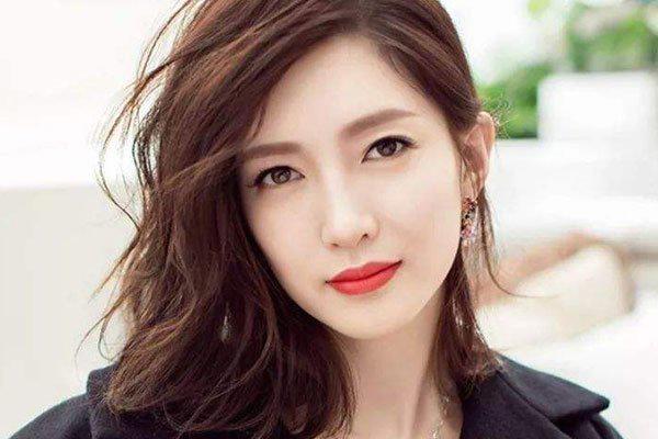 江疏影和胡歌分手理由 差一点成为了小三