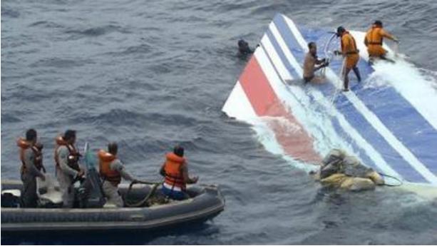 华航空难灵异事件怎么回事 空难中的诡异录音是真的吗