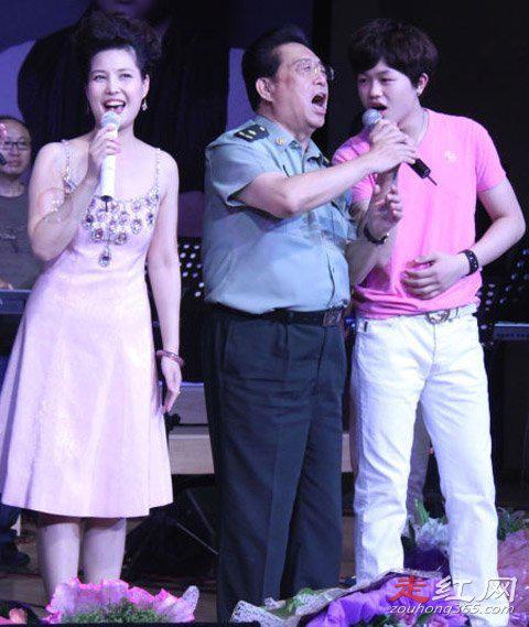 李天一事件其他几个人是谁 四人中最受瞩目的就是李天一