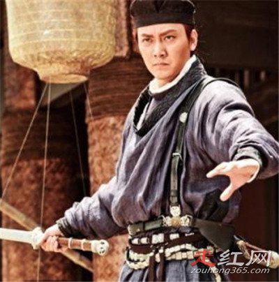 尉迟真金和裴东来什么关系 谁厉害哪个能打