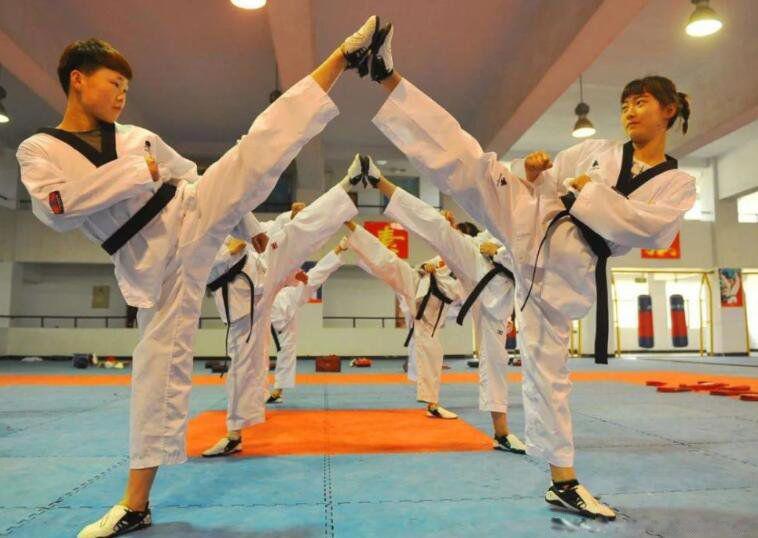 跆拳道级别及腰带颜色 黑带一至十段段位介绍