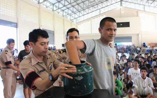 泰国男人为什么不愿意当兵 泰国的征兵方式有两种