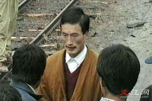 1994年黑龙江凤凰山事件是真实的吗 乳白色巨型“飞碟”