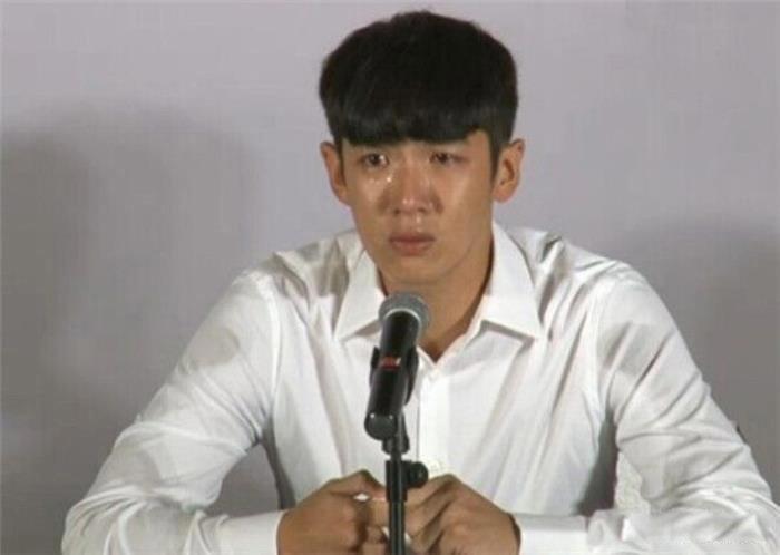 柯震东的女友是谁 五位女朋友分别叫什么