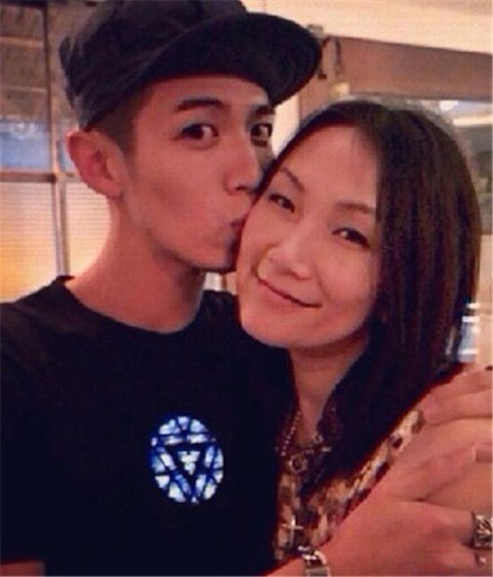 柯震东的女友是谁 五位女朋友分别叫什么