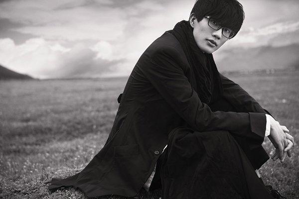 许嵩和女朋友的故事 怎么走的？去世是真的吗