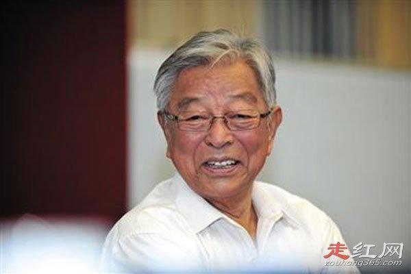 褚时健是怎么进去的 属于一个传奇人物