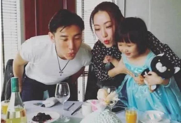 白冰结婚了吗老公是谁 前夫丁一没有离婚真相