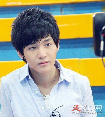 李炜个人资料是哪一届快男冠军 和夏航燕事件怎么回事