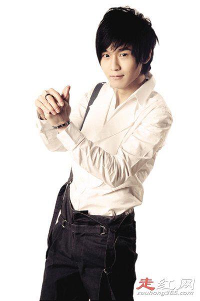 李炜个人资料是哪一届快男冠军 和夏航燕事件怎么回事