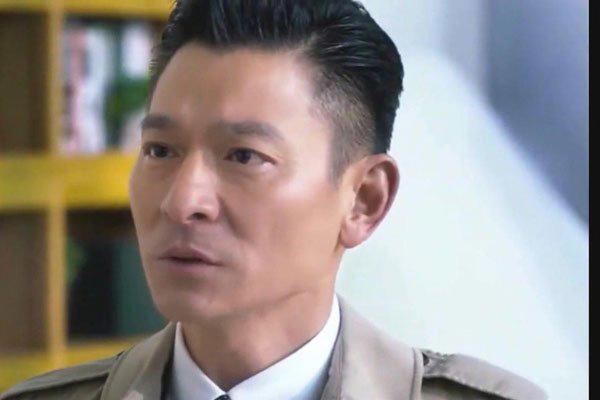 刘德华女儿刘向蕙照片 对妻子和女儿是格外疼爱