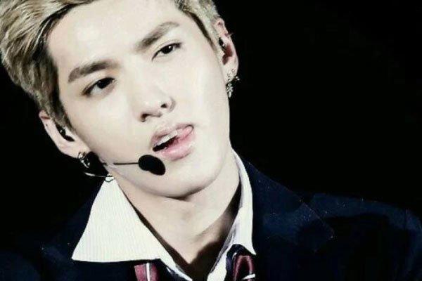 吴亦凡公开选妃事件 好奇视频是真的吗