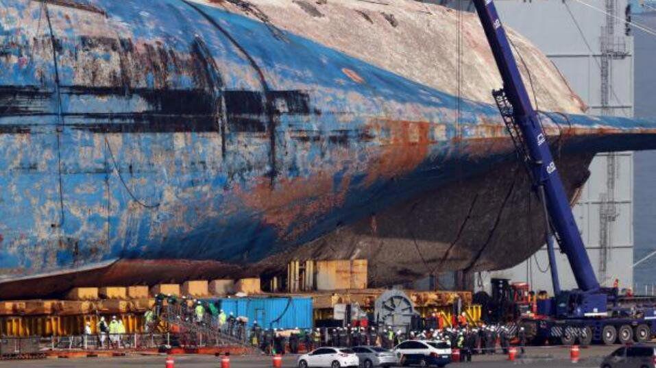 韩国沉船事件真相祭祀世越号阴墓？ 事件原因死了多少学生