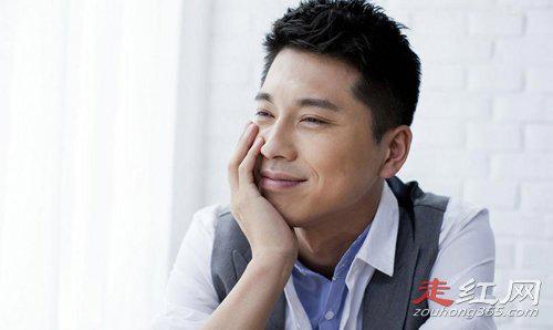 王雷个人资料简介 与李小萌结婚时已低调相恋7年