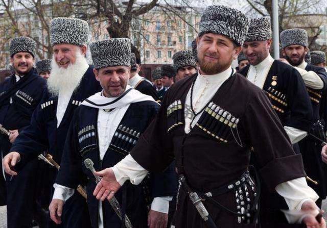 车臣和俄罗斯的关系 俄罗斯的车臣问题是怎么回事