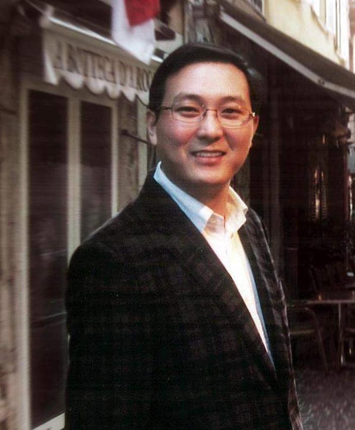 密春雷最近出什么事了 与董卿是怎么认识的