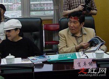 李谷一和金铁霖为什么离婚 有几任丈夫