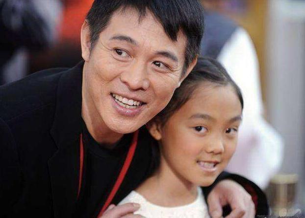 李连杰老婆利智资料简介 和利智有娃吗为什么娶利智真正原因