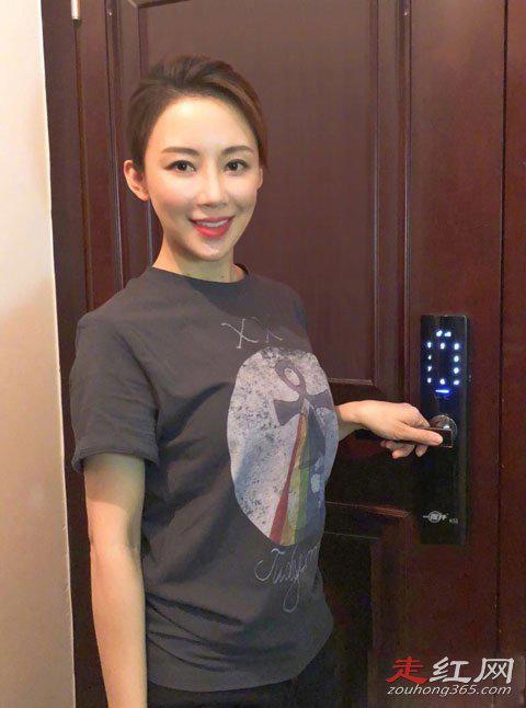 潘晓婷比赛用胸压9号球怎么回事 以6∶7输给赖慧珊