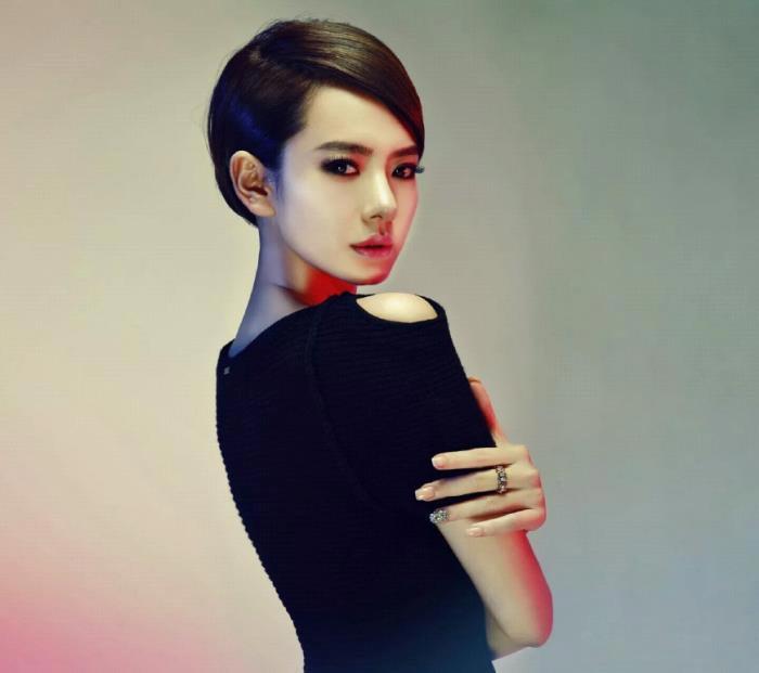 戚薇袁成杰分手原因 闺蜜同居插足自己的恋情