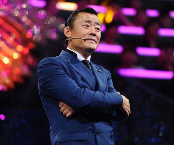 周立波怎么突然消失了 背景太强大没有想到