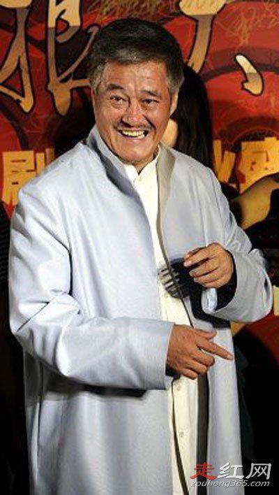 赵本山犯了什么事 他的飞机为什么要卖